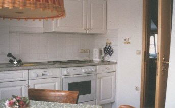 Komplett ausgestattete K�che